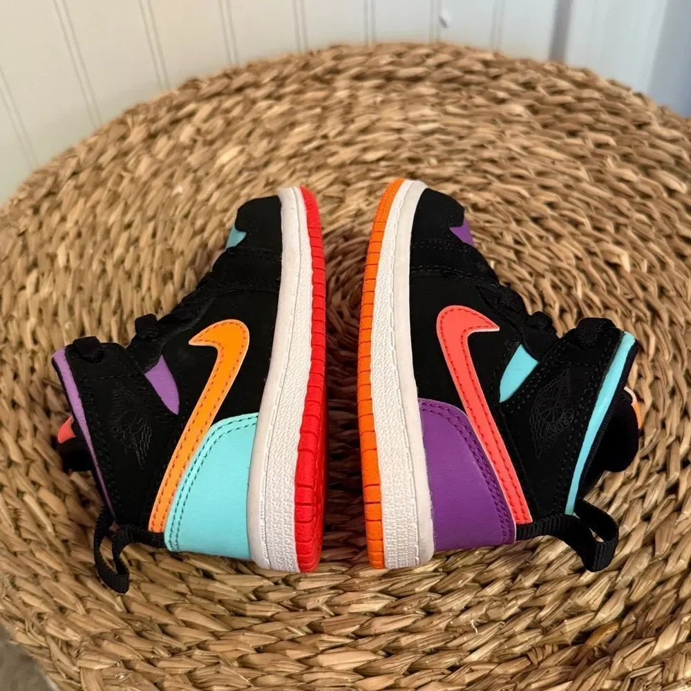 Nike Colorful Kids' High-Top Sneakers - 5C - NWOB